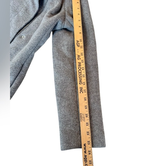 Club Monaco Wool Blend Coat w/ Faux Fur Collar Gray Longline Jacket L - Picture 9 of 13